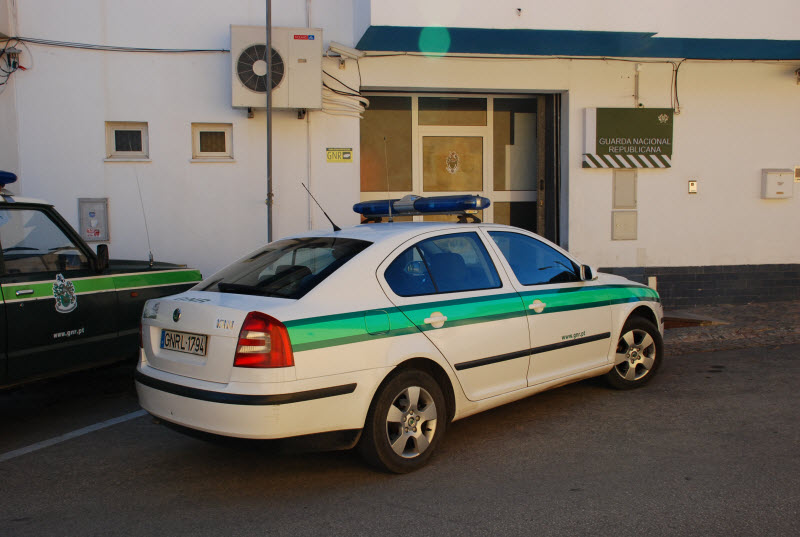 portugalsk%E1_policie.jpg